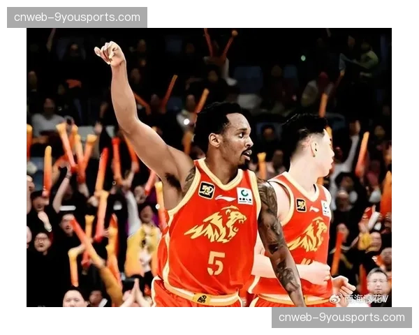 广厦卫冕之路迎关键补强,马利克-威廉姆斯4月12日抵队 广厦卫冕之路迎关键补强,马利克-威廉姆斯4月12日抵队